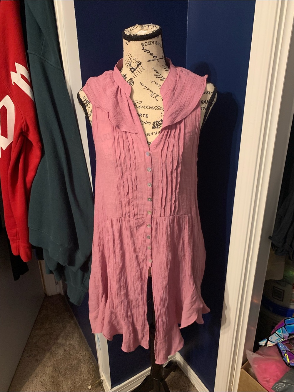entro Pink Sleeveless Button-Front Tunic